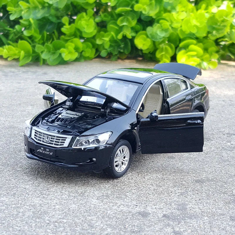1:32 HONDA Accord Alloy Car Model Diecast Metal Toy Vehicles Car Model Collection Sound and Light High Simulation Kids Toys Gift - IHavePaws