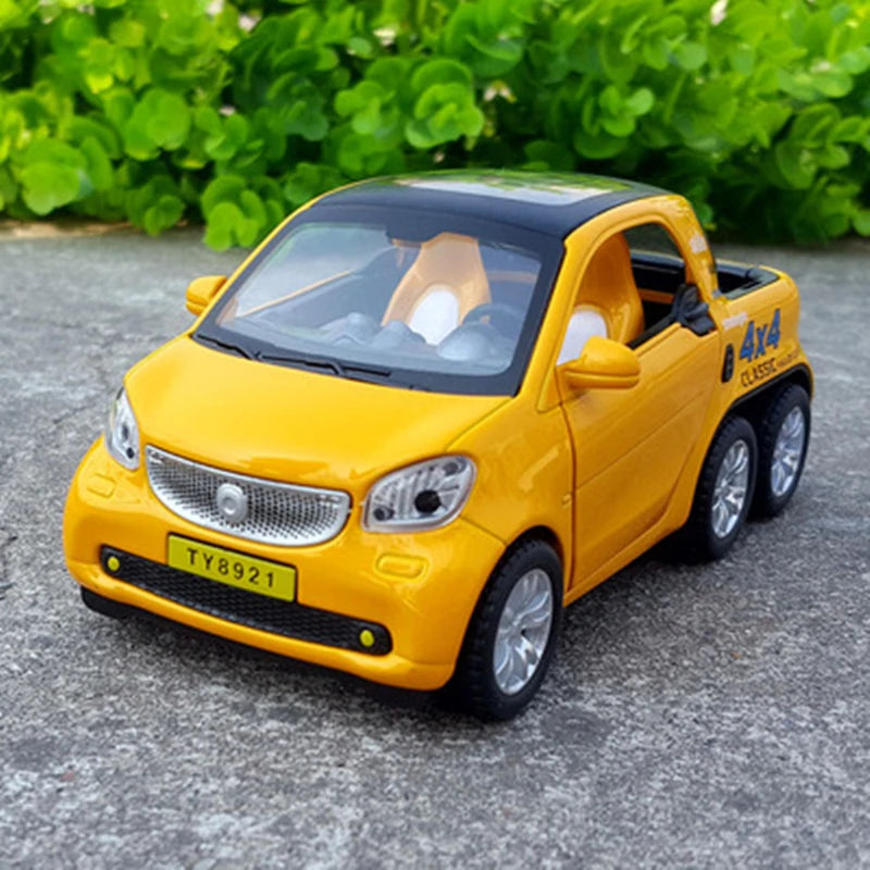 1:32 Simulation Car Smart Pickup Alloy Car Model Diecast Vehicle Metal Toy Car Scale Model - IHavePaws