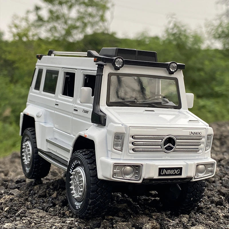 1:28 Unimog U5000 Alloy Car Model Diecast & Toy Metal Off-road Vehicle Car Model Simulation White - IHavePaws