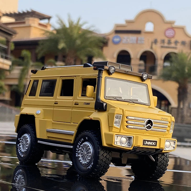 1:28 Unimog U5000 Alloy Car Model Diecast & Toy Metal Off-road Vehicle Car Model Simulation Yellow - IHavePaws