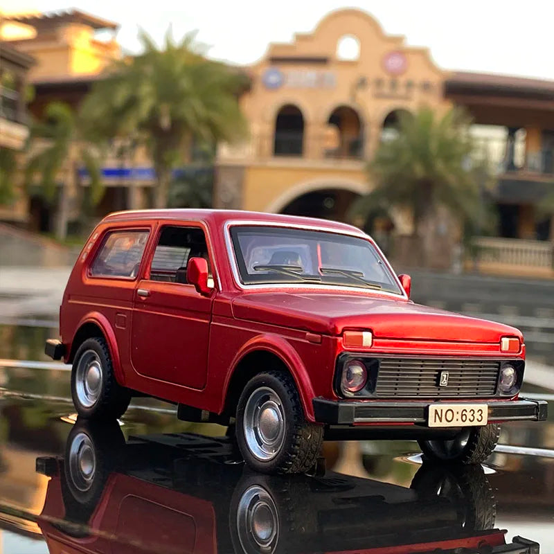 1:32 LADA NIVA Classic Car Alloy Car Diecasts & Toy Vehicles Metal Toy Car Model High Simulation Collection Childrens Toy Gift Red - IHavePaws