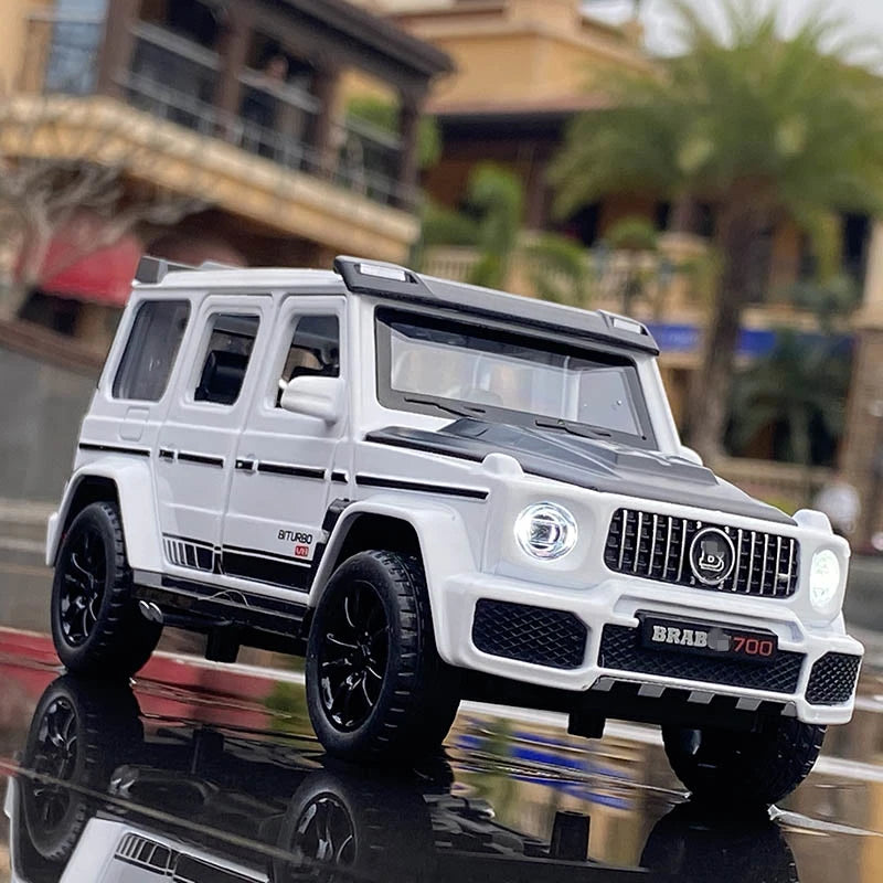 1/32 G700 G65 SUV Alloy Car Model Diecast Simulation Metal Toy Off-road Vehicles Car Model White - IHavePaws