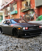 1:24 Dodge Challenger SRT Alloy Sports Car Model Diecasts Metal Toy Vehicles Car Model High Simulation Collection Kids Toy Gift Black - IHavePaws