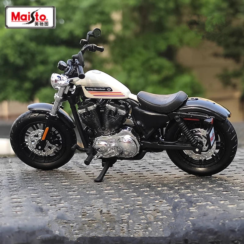 Maisto 1:18 Harley Forty-Eight Special Alloy Sports Motorcycle Model Metal Cross-country Racing Motorcycle Model Kids Toys Gifts White retail box - IHavePaws