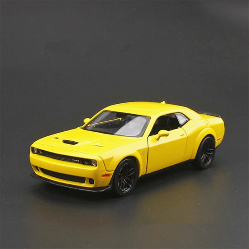 1/24 DODGE Challenger Hellcat SRT Alloy Sports Car Model Diecasts Metal Simulation Race Car Model Collection Childrens Toys Gift Yellow - IHavePaws