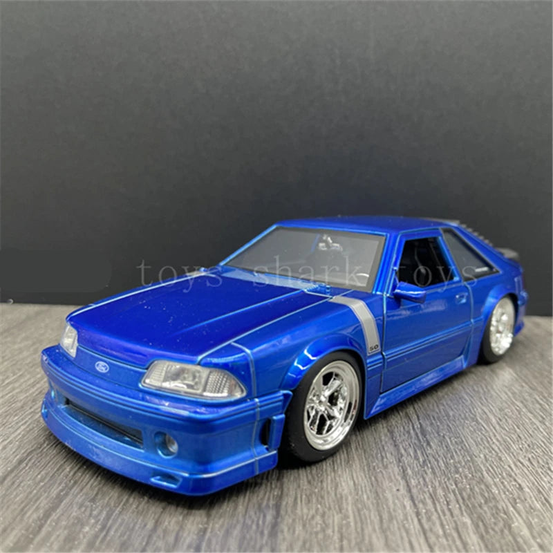 1/24 Ford Mustang GT Alloy Sports Car Model Diecast Metal Toy Racing Car Vehicles Model Simulation Collection Childrens Toy Gift Blue - IHavePaws