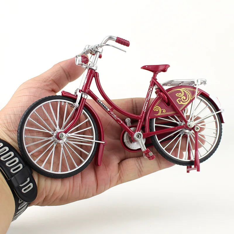 1:10Mini Simulation Alloy Bicycle Model Retro Nostalgic Fingertip Toy Bicycle Adult Jewelry Collection Ornaments Childrens Gifts