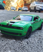1:24 Dodge Challenger SRT Alloy Sports Car Model Diecasts Metal Toy Vehicles Car Model High Simulation Collection Kids Toy Gift Green - IHavePaws