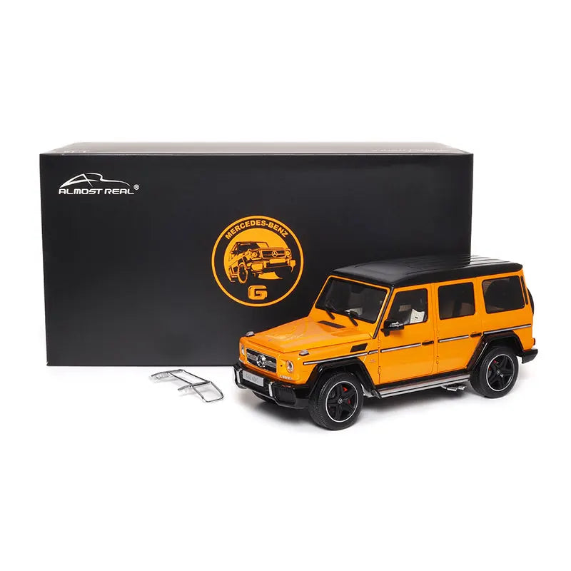 Almost Real 1:18 Mercedes-Benz G63 AMG 2017 SUV Alloy car model Collection Display - IHavePaws