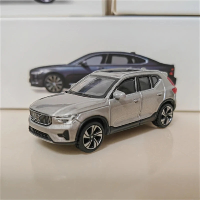 1:64 Volvos XC40 XC60 XC90 C40 S90 V90 Alloy Car Model Diecast Metal Toy Vehicles Car Model Simulation Miniature Scale Kids Gift