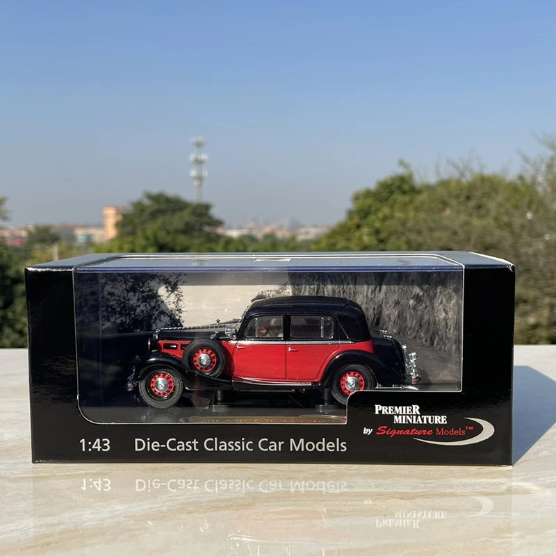 1/43 Classical Old Car Alloy Car Model Diecasts Metal Vehicles Retro Vintage Car Model High Simulation Collection Childrens Gift D Original box - IHavePaws