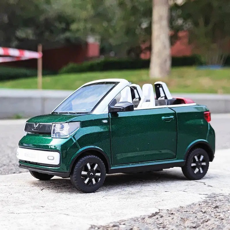 1:24 Wuling MINI EV Alloy New Energy Car Model Diecasts Metal Toy Vehicles Car Model High Simulation Sound and Light Kids Gifts Green - IHavePaws
