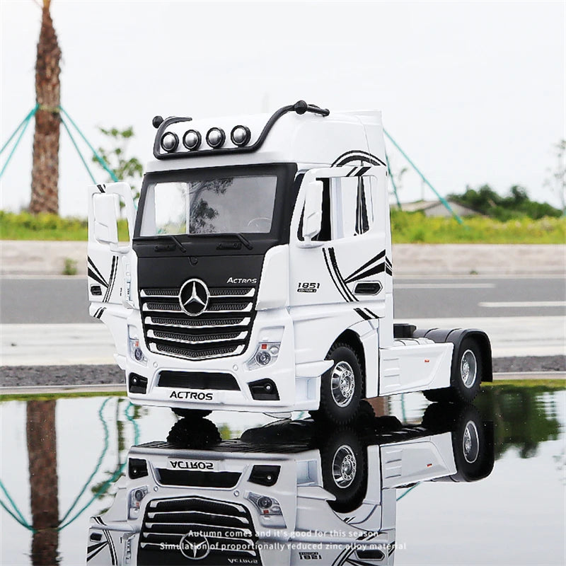 1/36 Alloy Trailer Truck Head Car Model Diecast Metal Container Truck Engineering Transport Vehicles Car Model Children Toy Gift