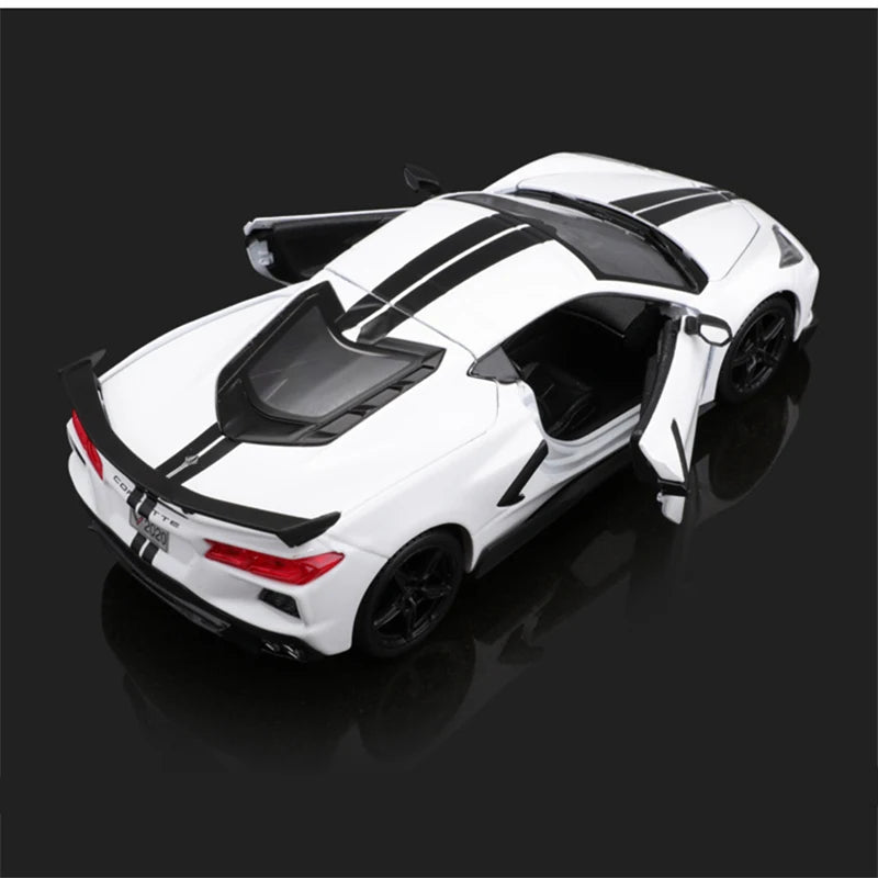 Maisto 1:24 2020 Chevrolet Corvette Stingray Coupe Alloy Sports Car Model Diecast Metal Toy Racing Car Vehicles Model Kids Gifts