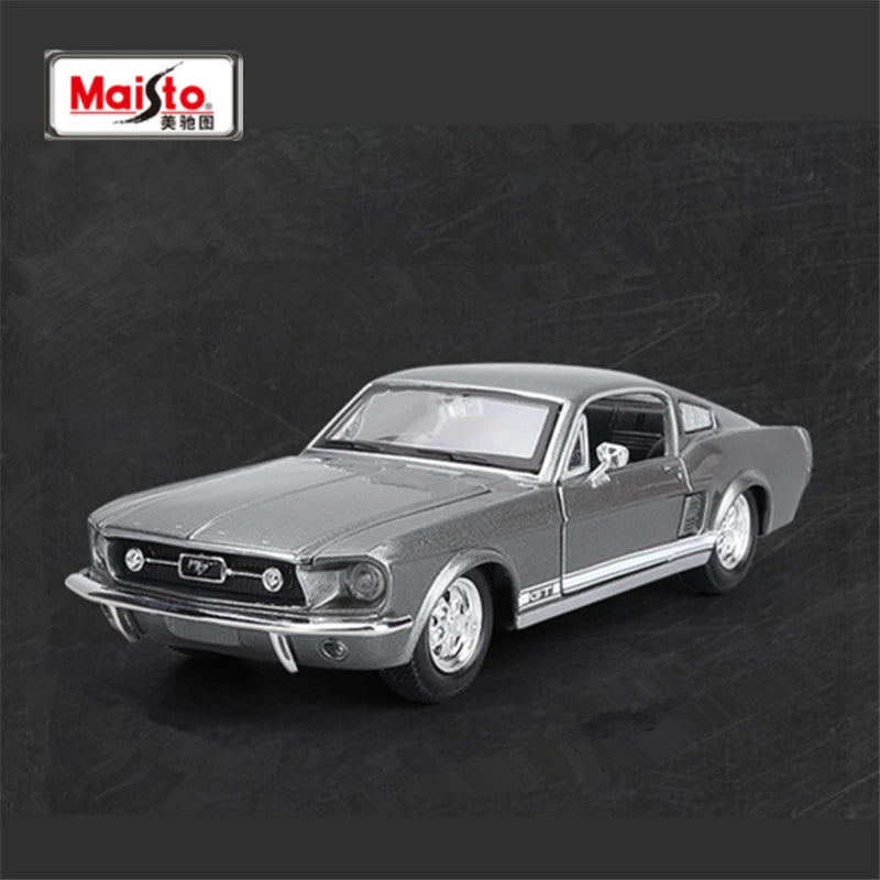 Maisto 1:24 1967 Ford Mustang GT Alloy Sports Car Model Simulation Diecasts Metal Racing Car Model Collection Childrens Toy Gift Gray - IHavePaws
