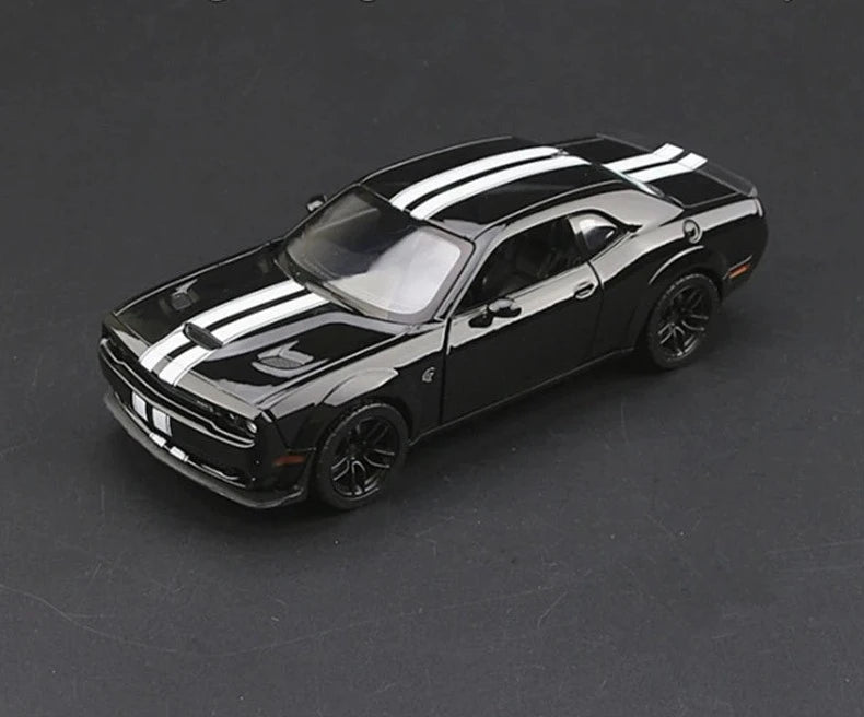 1/24 DODGE Challenger Hellcat SRT Alloy Sports Car Model Diecasts Metal Simulation Race Car Model Collection Childrens Toys Gift Black - IHavePaws
