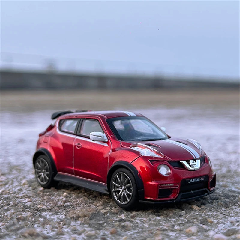 1/64 Nissan JUKE R SUV Alloy Car Model Diecast Metal Toy Mini Car Vehicles Model Simulation Collection Childrens Gift Decoration Red with white - IHavePaws