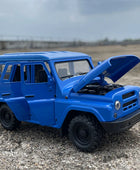 1/18 UAZ Hunter Alloy Car Model Diecasts Metal Toy Off-road Vehicles Car Model Simulation Sound Light Collection Childrens Gifts