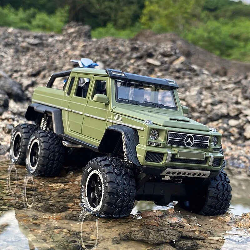 1:32 G65 G63SUV Alloy Car Model Diecasts & Toy Metal Off-road Vehicles Car Model Simulation Sound Light Collection Kids Toy Gift Refit green - IHavePaws