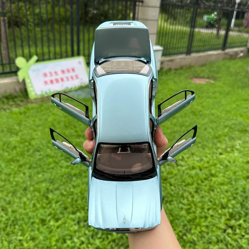 Almost Real AR 1/18 Jaguar XJ6 X350 Car models give gifts to friends Adult toys Birthday gifts to friends Company show metal - IHavePaws