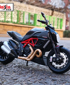 Maisto 1:12 DUCATI Diavel Carbon Alloy Motorcycle Model Diecast Metal Street Race Motorcycle Model Simulation Black - IHavePaws