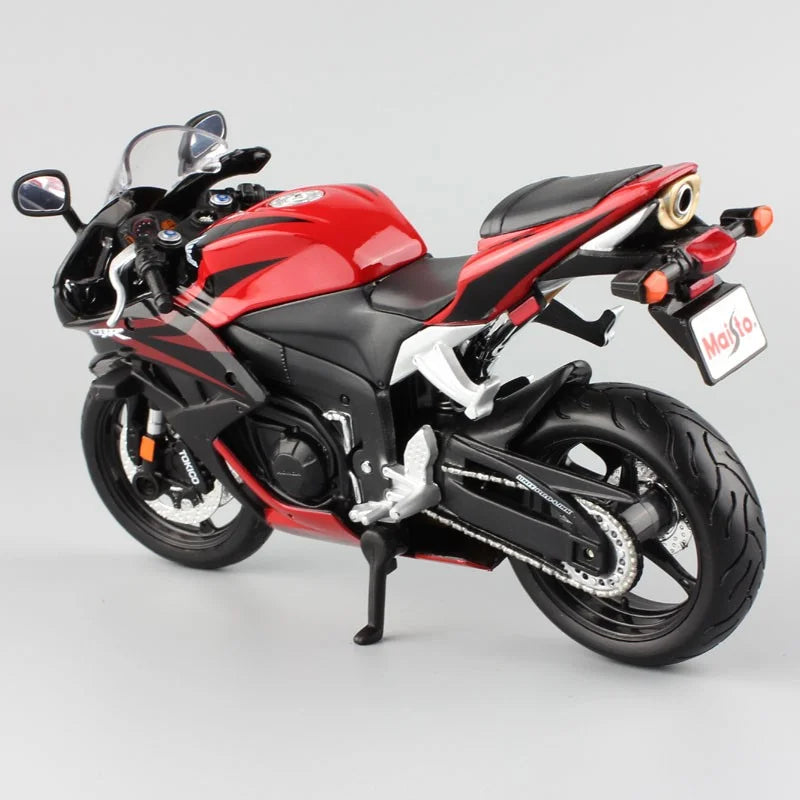 Maisto 1:12 Honda CBR600RR Alloy Sports Motorcycle Model Diecasts Metal Street Racing Motorcycle Model Collection Kids Toy Gifts