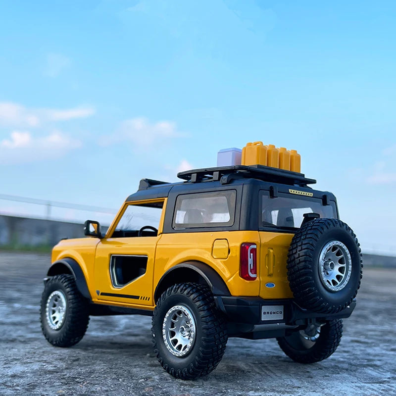 1:32 Ford Bronco Lima Alloy Car Model Diecast Metal Modified Off-road Vehicle Car Model Simulation Sound and Light Kids Toy Gift - IHavePaws