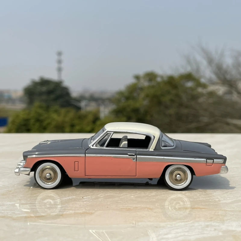 1/43 Alloy High Simulation Classic Old Car Model Diecasts Metal Vehicles Retro Vintage Car Model Collection Childrens Toys Gifts - IHavePaws