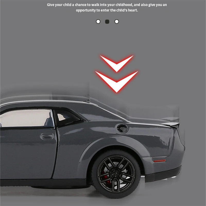 1:32 Dodge Challenger SRT Alloy Musle Car Model Diecasts Metal Toy Sports Car Model Simulation Sound Light Collection Kids Gifts - IHavePaws