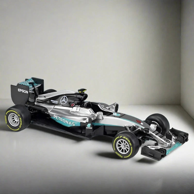 Bburago 1:43 2022 F1 McLaren MCL36 #3 Daniel Ricciardo #4 Lando Norris Race Car Formula One Simulation w07 6 - IHavePaws