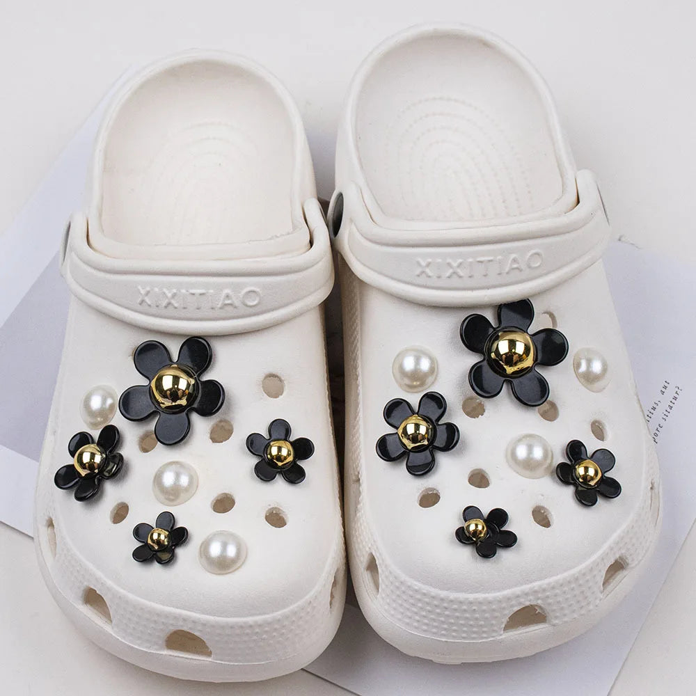 Shoes Charms for Crocs Ready To Put on White Daisy Sunflower Combination Suit Shoe Buckle Girlish Hole Shoes Accessories A - IHavePaws