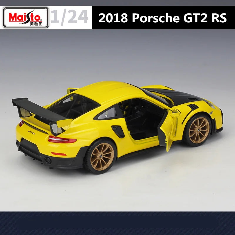 Maisto 1:24 Porsche 911 GT2 RS Alloy Sports Car Model Diecast Metal Toy Racing Car Vehicle Model Simulation Collection Kids Gift