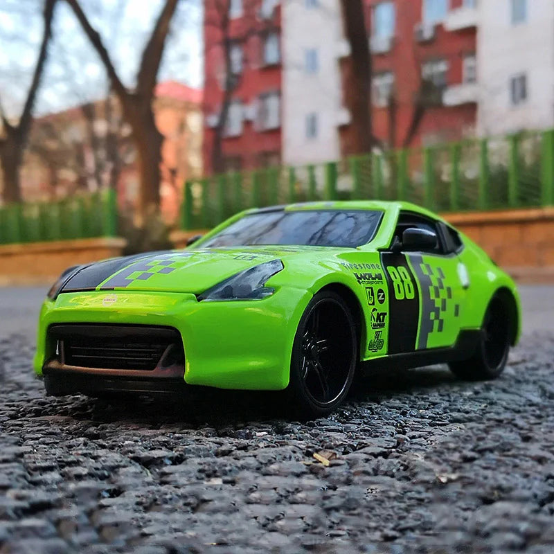Maisto 1:24 2009 Nissan 370Z Alloy Sports Car Model Diecast Metal Racing Car Model High Simulation Collection Childrens Toy Gift Green - IHavePaws