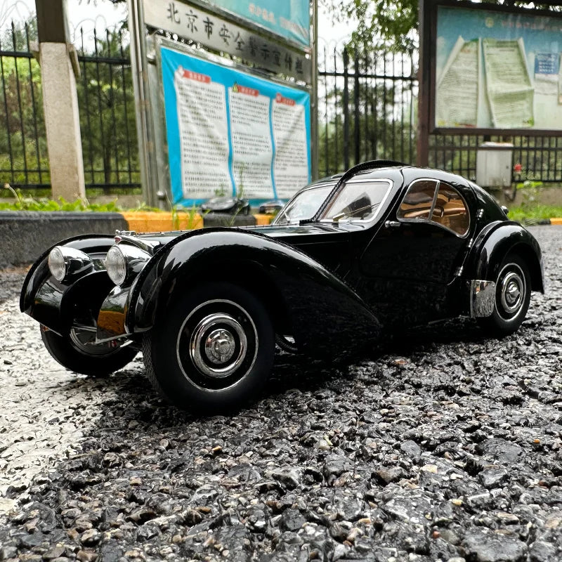 Autoart 1/18 Bugatti 57sc 57S ATLANTIC Car Scale Model 70941 Black - IHavePaws