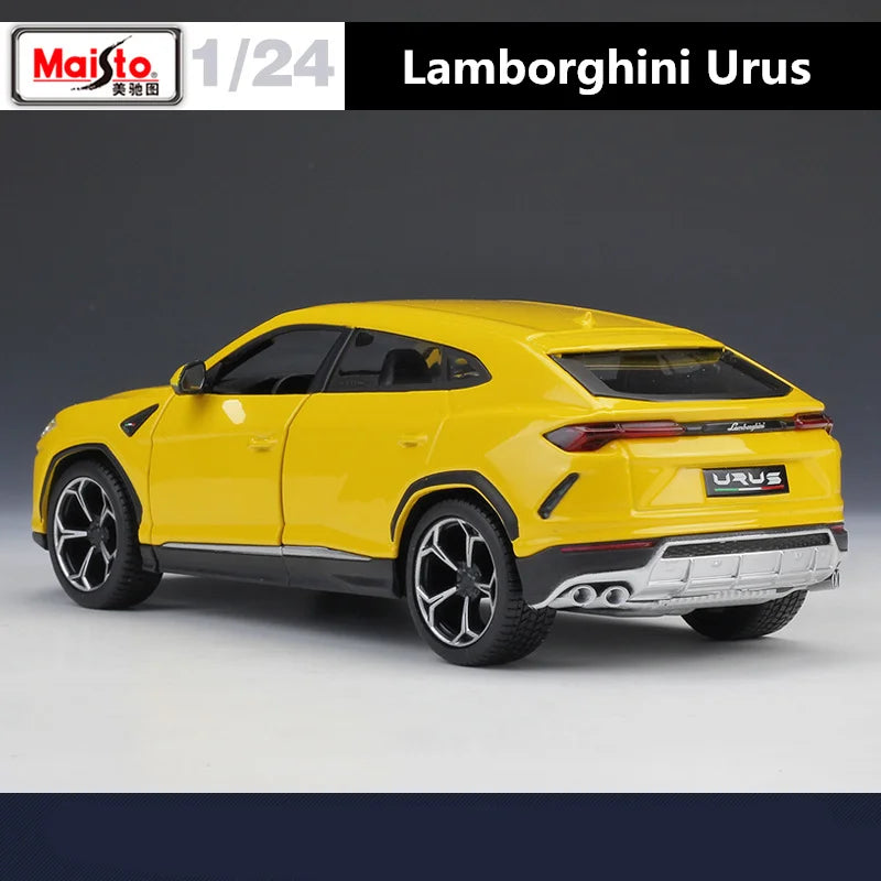 Maisto 1:24 Lamborghini URUS SUV Alloy Car Model Diecast Metal Off-road Vehicles Car Model Simulation Collection Childrens Gifts