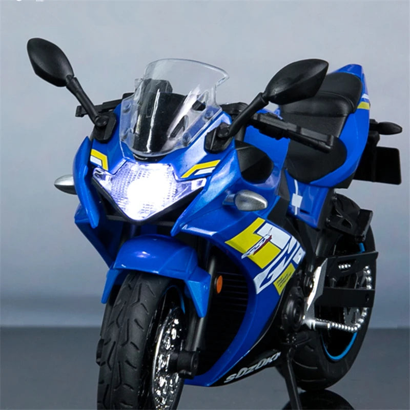1:12 Suzuki GSX-250R Alloy Racing Motorcycle Model - IHavePaws