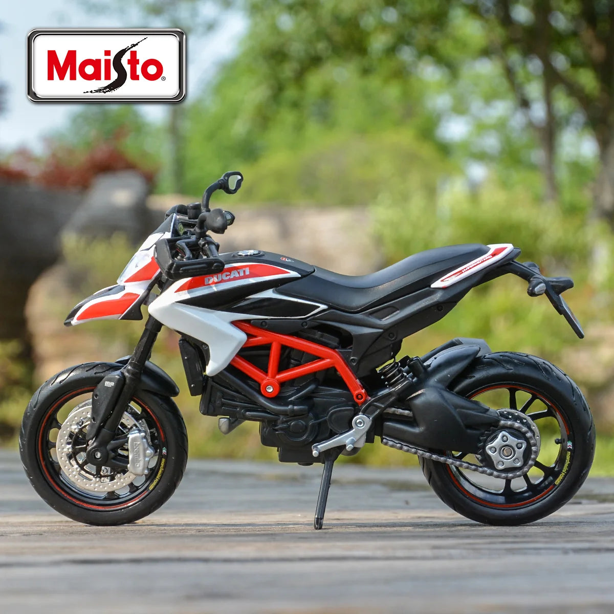 Maisto 1:12 DUCATI Hypermotard SP 2013 Alloy Racing Motorcycle Model Diecasts Metal Street Sports Motorcycle - IHavePaws