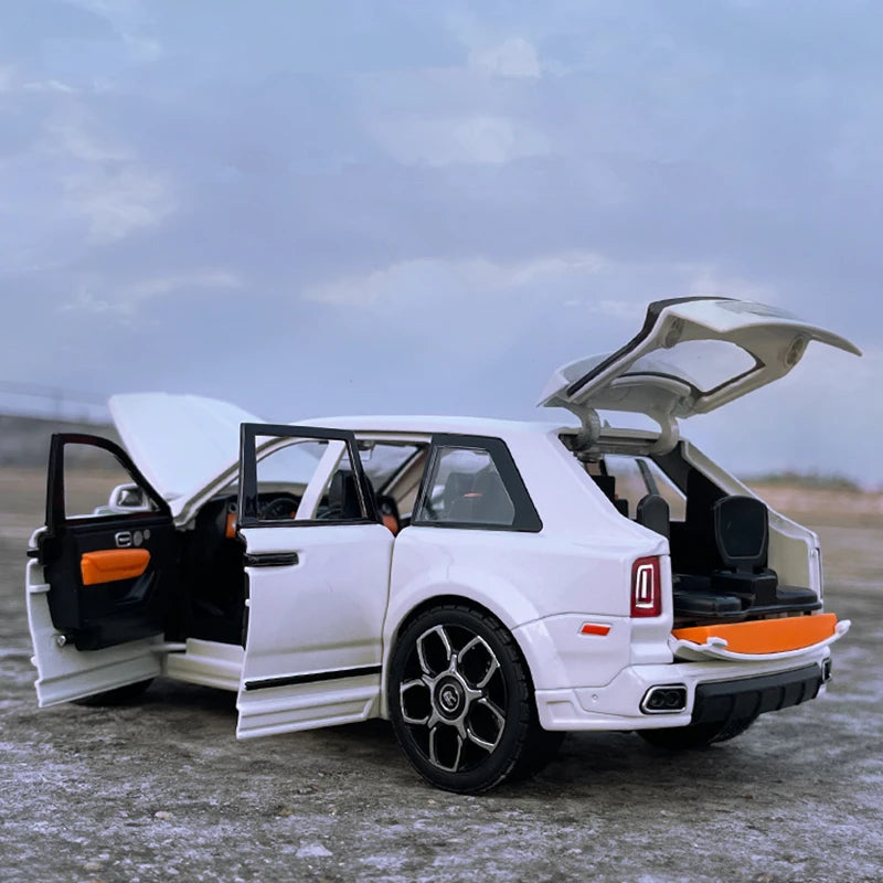 Large Size 1/20 Rolls Royce SUV Cullinan Alloy Luxy Car Model Diecasts Metal Toy Car Model Simulation - IHavePaws