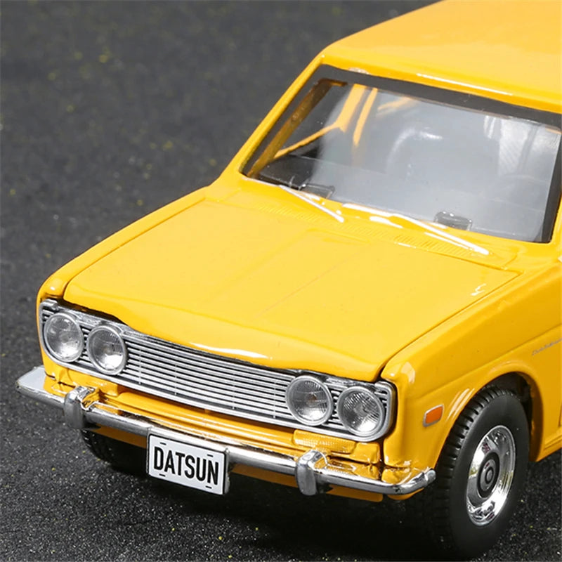 Maisto 1:24 1971 Datsun 510 Alloy Sports Car Model Diecast Metal Toy Race Vehicles Car Model Simulation Collection Children Gift