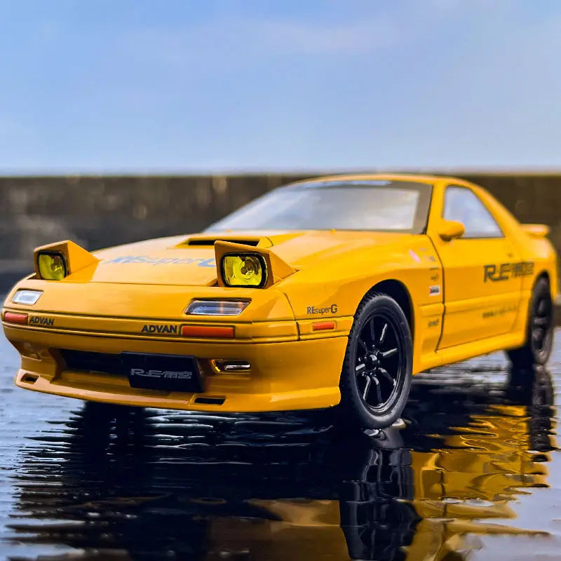 1:24 Mazda RX7 Alloy Sports Car Model Diecast Metal Toy Racing Car Vehicle Model Simulation Sound and Light Collection Kids Gift - IHavePaws