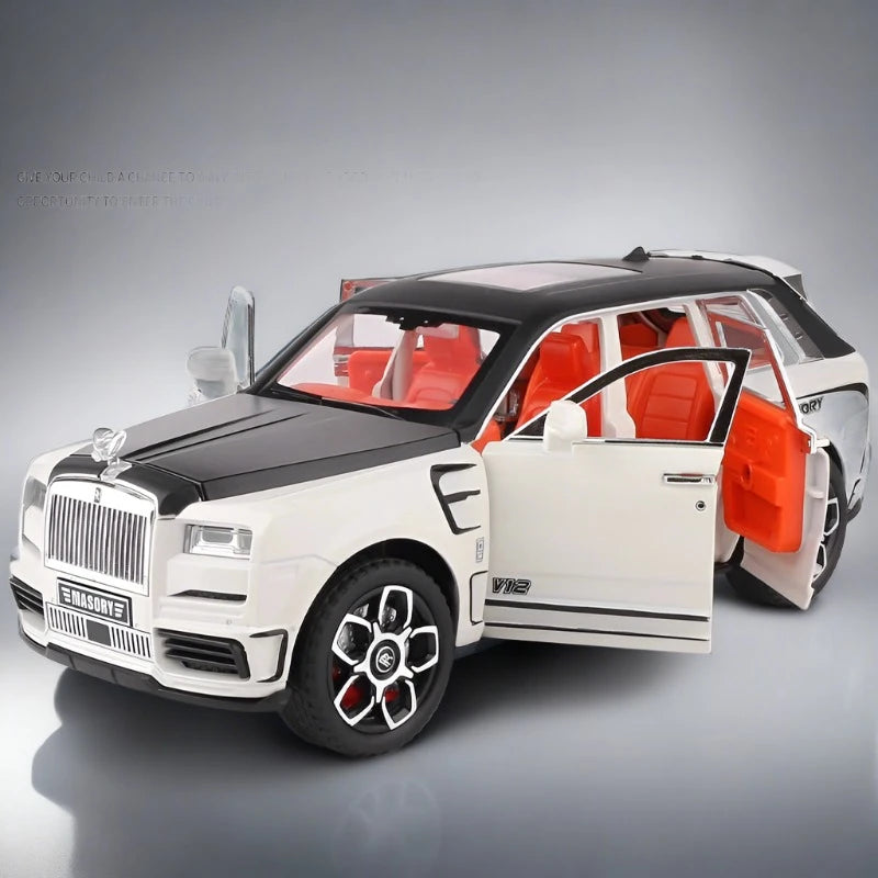 1:24 Rolls Royce SUV Cullinan Mansory Alloy Luxy Car Model Diecasts Metal Toy Car Model Simulation White - IHavePaws