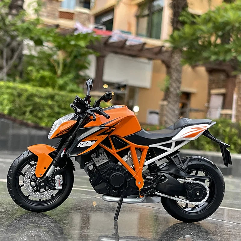 Maisto 1:12 KTM 1290 Super Duke Alloy Racing Motorcycle Model Diecast Metal Toy Street Cross-country Motorcycle Model Kids Gifts