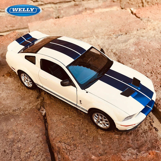 WELLY 1:24 2007 Ford Mustang Shelby Cobra GT500 Alloy Sports Car Model Diecast Metal Vehicles Car Model Simulation Kids Toy Gift - IHavePaws