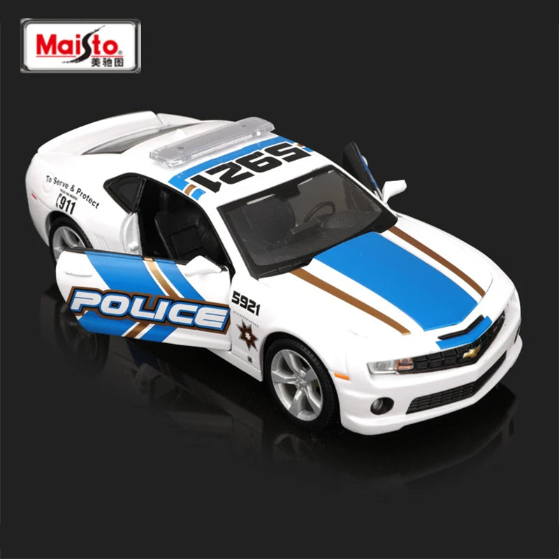 Maisto 1:24 2010 Chevrolet Camaro SS RS Alloy Sports Car Model Diecasts Metal Police Vehicles Car Model Simulation Kids Toy Gift