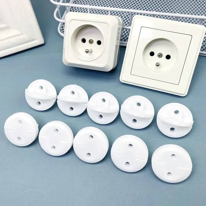 White Electrical Safety Socket Protective Cover - IHavePaws